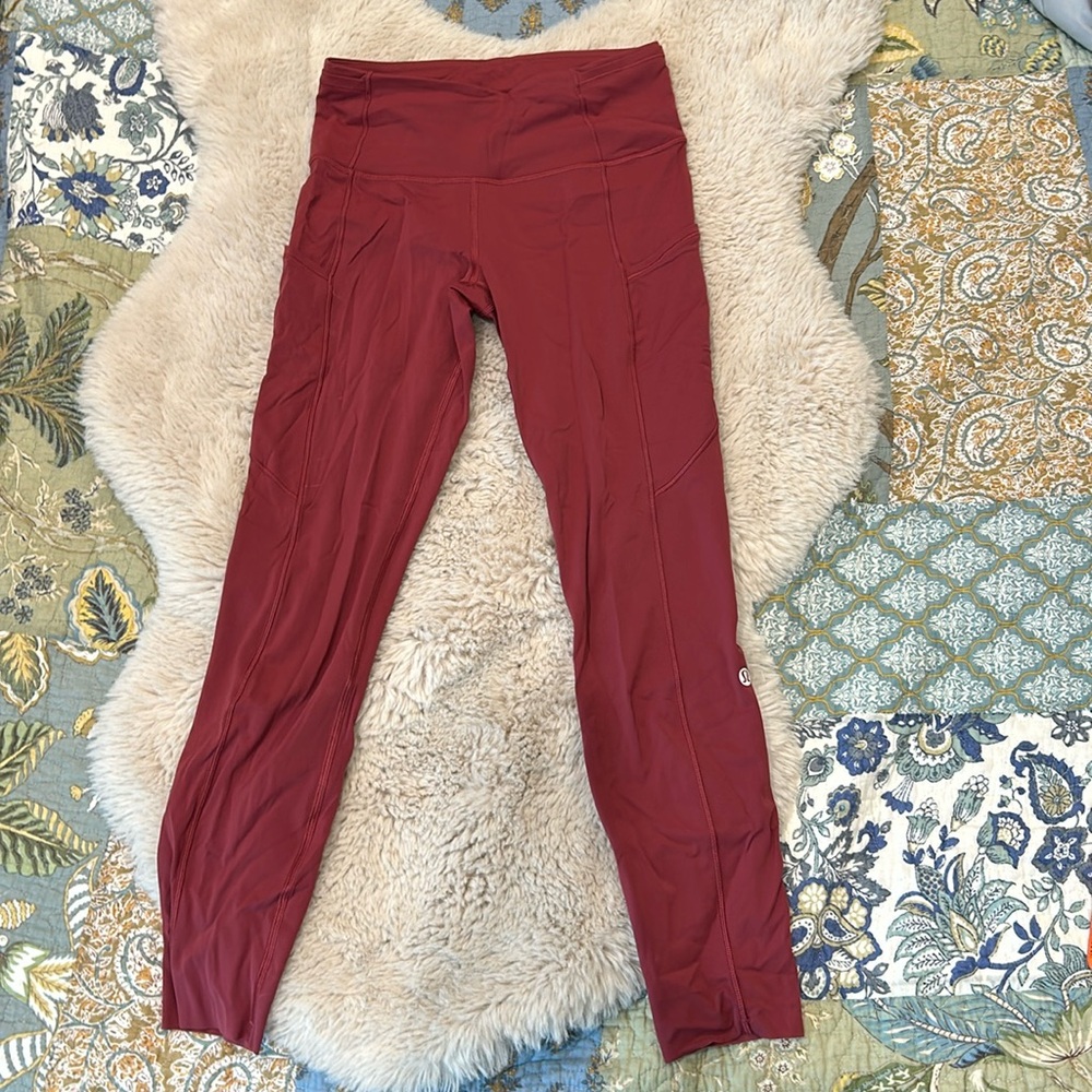 Lululemon Wunder Train High-Rise Tight with Pockets 25” (size 4)